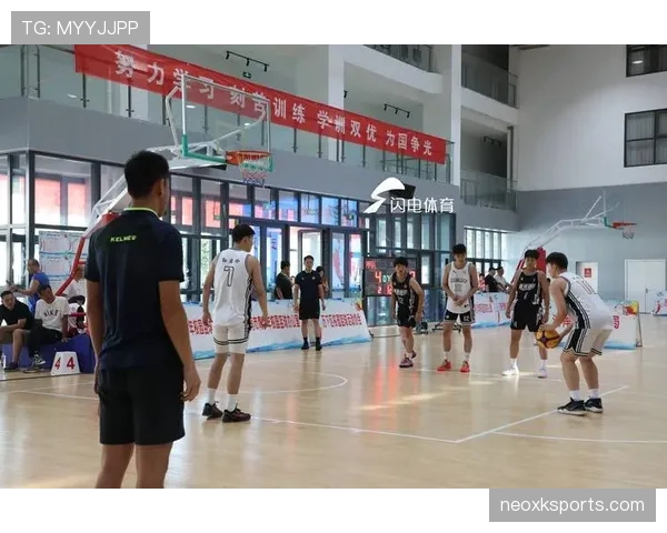 什么是篮球的身体接触容忍度?新规下如何把握裁判尺度? 什么是篮球的身体接触容忍度?新规下如何把握裁判尺度?