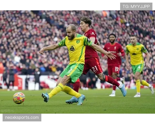利物浦中场转型难题:从跑动覆盖到组织控制的挑战显现 利物浦中场转型难题:从跑动覆盖到组织控制的挑战显现